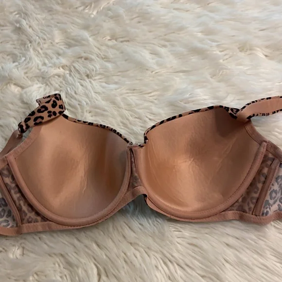 Adrianne Vittadini Bra size 38D excellent condition cheetah design - Picture 8 of 12